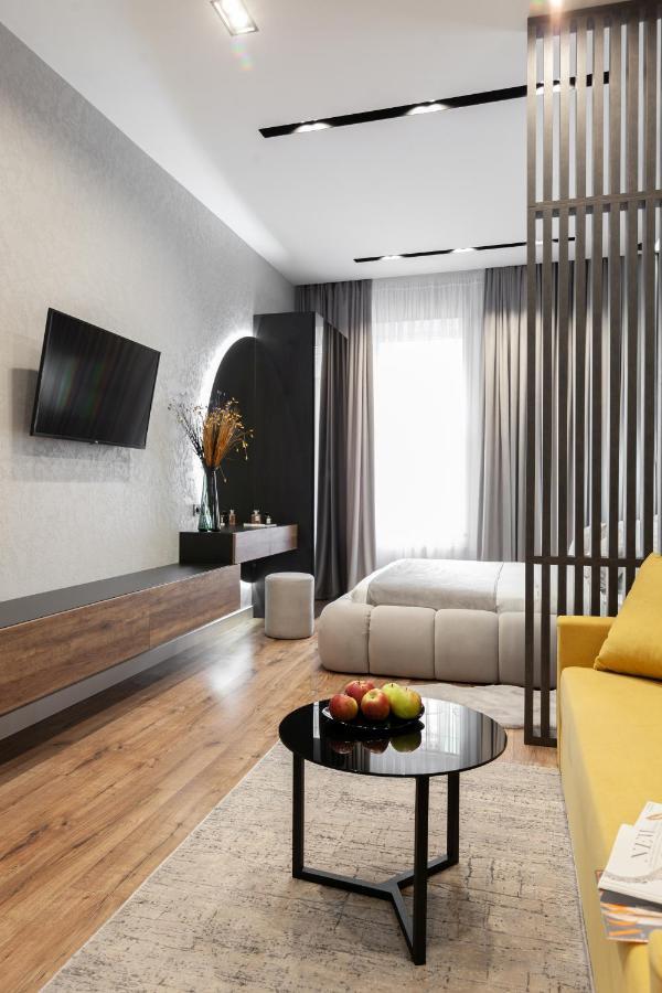 Dream Apartament On Drahomanova Street Lviv Exteriör bild