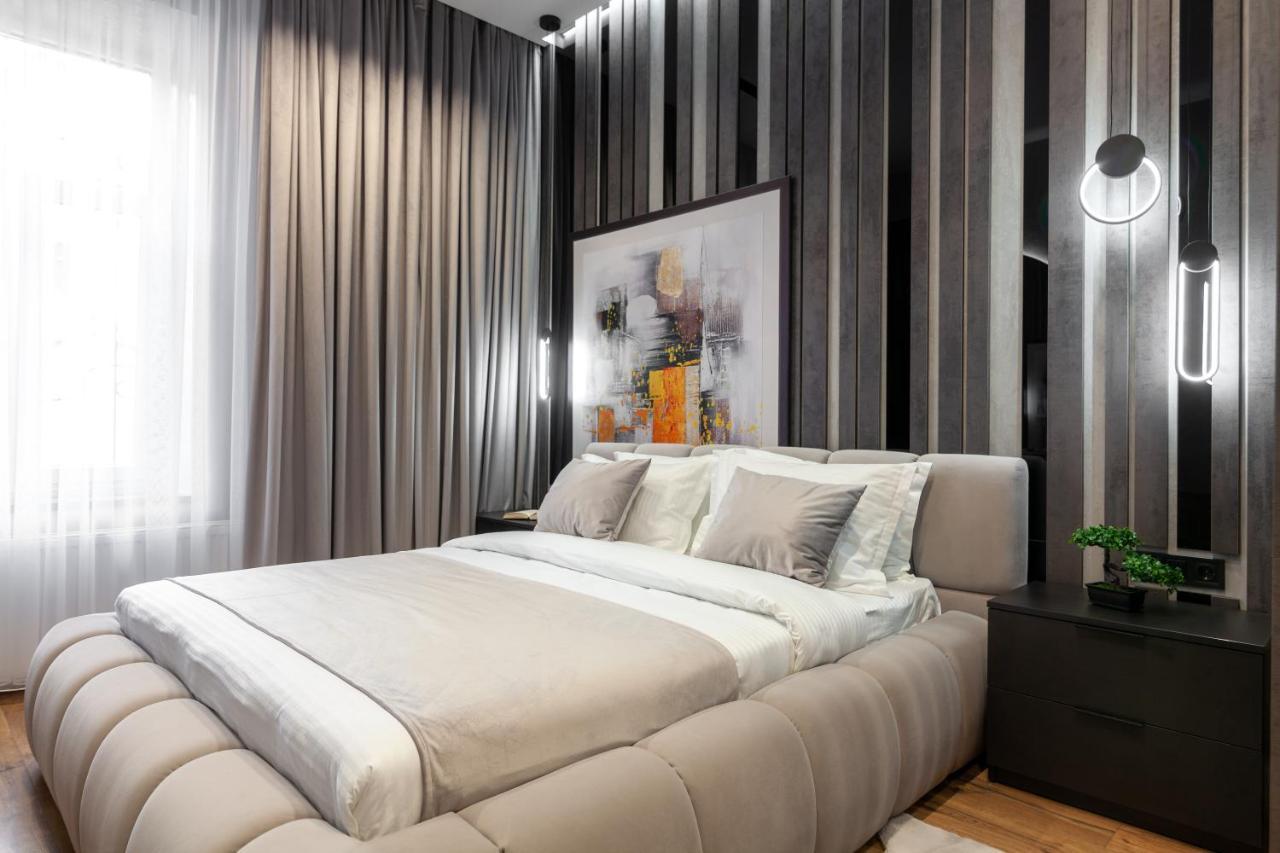 Dream Apartament On Drahomanova Street Lviv Exteriör bild
