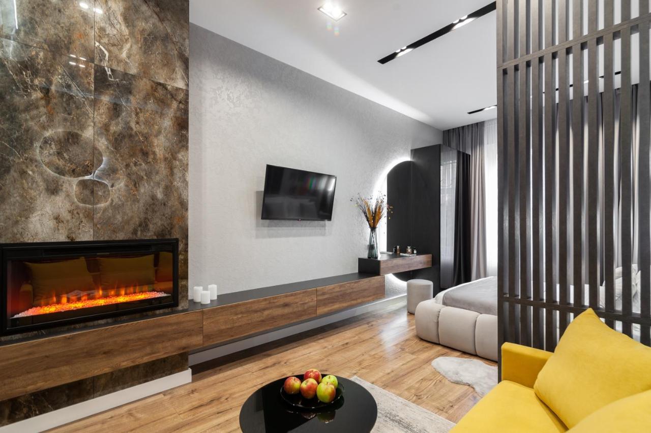 Dream Apartament On Drahomanova Street Lviv Exteriör bild
